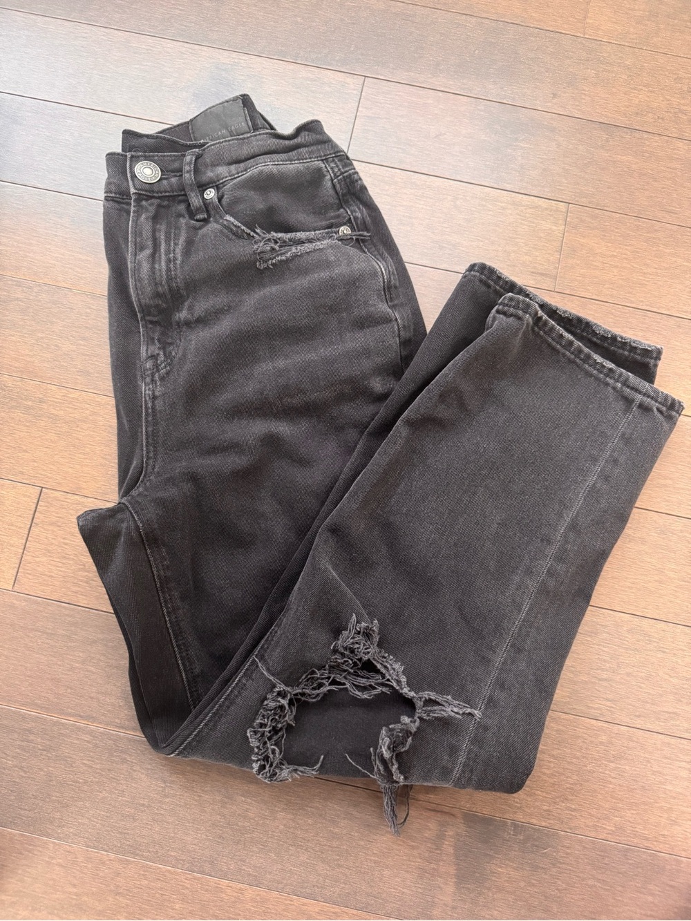 American Eagle Outfitters Black Distressed Boyfriend Jeans